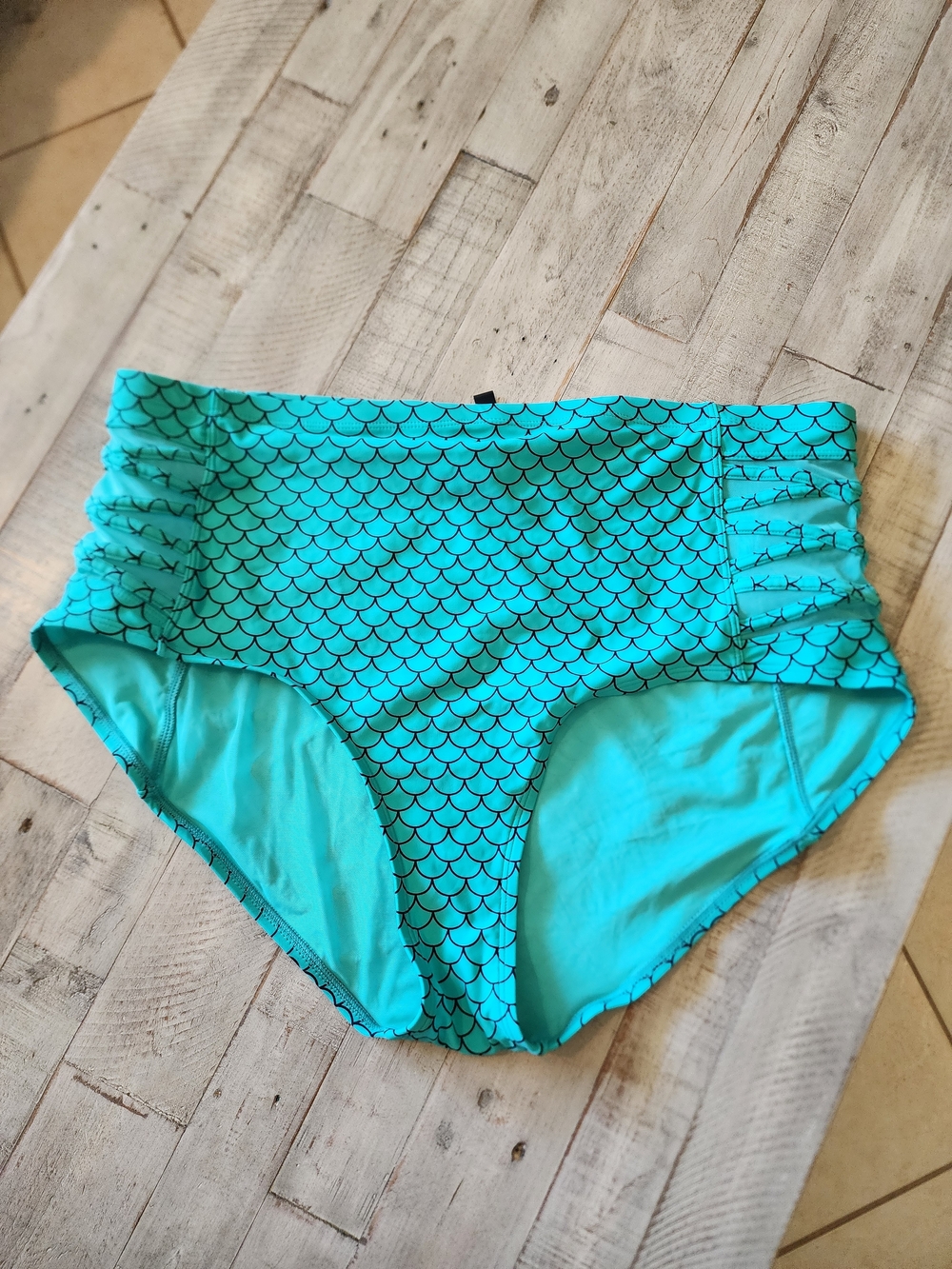 torrid turquoise mermaid print high waist bikini bottom